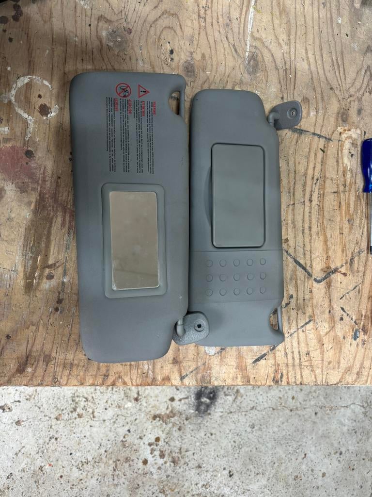 Zonneklep Renault Clio II, 2002, links en rechts, Ophalen, Gebruikt, Renault