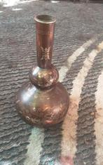 Antiek bronzen vaasje gemerkt, Ophalen of Verzenden, Overige kleuren, Overige materialen, Minder dan 50 cm