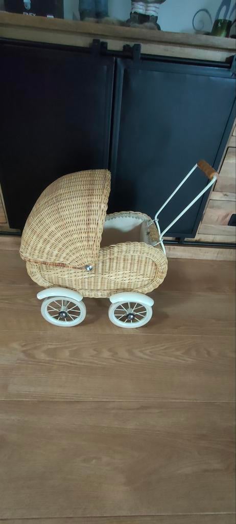 Poppen kinderwagen, Kinderen en Baby's, Speelgoed | Poppen, Ophalen, Babypop