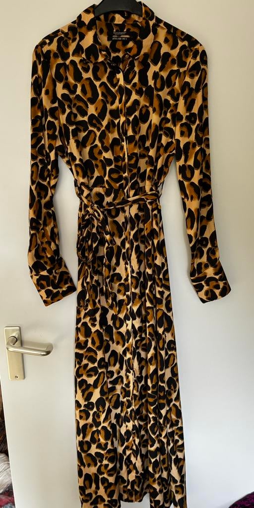 Scotch & Soda luipaard print jurk met ceintuur mt M, zgan, Kleding | Dames, Jurken, Zo goed als nieuw, Maat 38/40 (M), Onder de knie