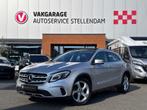 Mercedes-Benz GLA-klasse 180 Business Solution AMG|Panoramad, Gebruikt, 4 cilinders, 715 kg, Leder en Stof