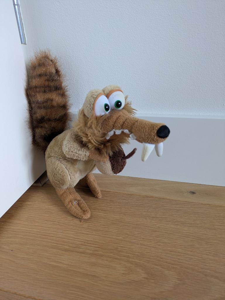 Knuffel Disney Scrat Ice Age, Kinderen en Baby's, Speelgoed | Knuffels en Pluche, Disney, Overige typen, Ophalen of Verzenden