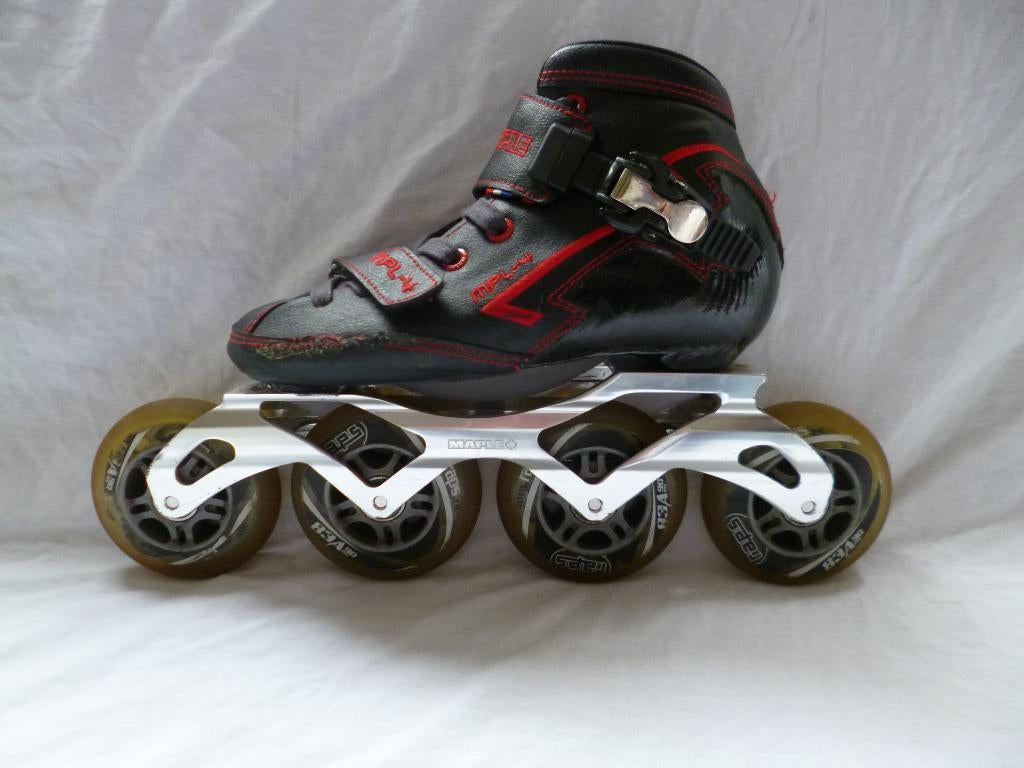 Maple skeelers, maat 35., Overige merken, Gebruikt, Ophalen of Verzenden, Inline skates 4 wielen