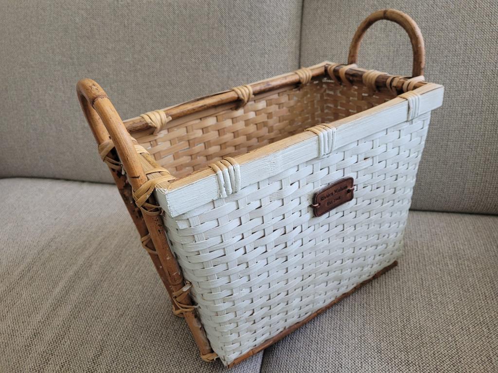 Te koop: witte mand van Rivièra Maison, Huis en Inrichting, Woonaccessoires | Schalen en Manden, Mand, Nieuw, Ophalen of Verzenden