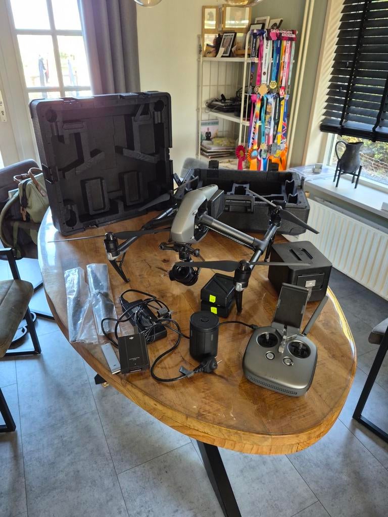 DJI Inspire 2 drone met 4 accu's en accessoires, Audio, Tv en Foto, Drones, Ophalen