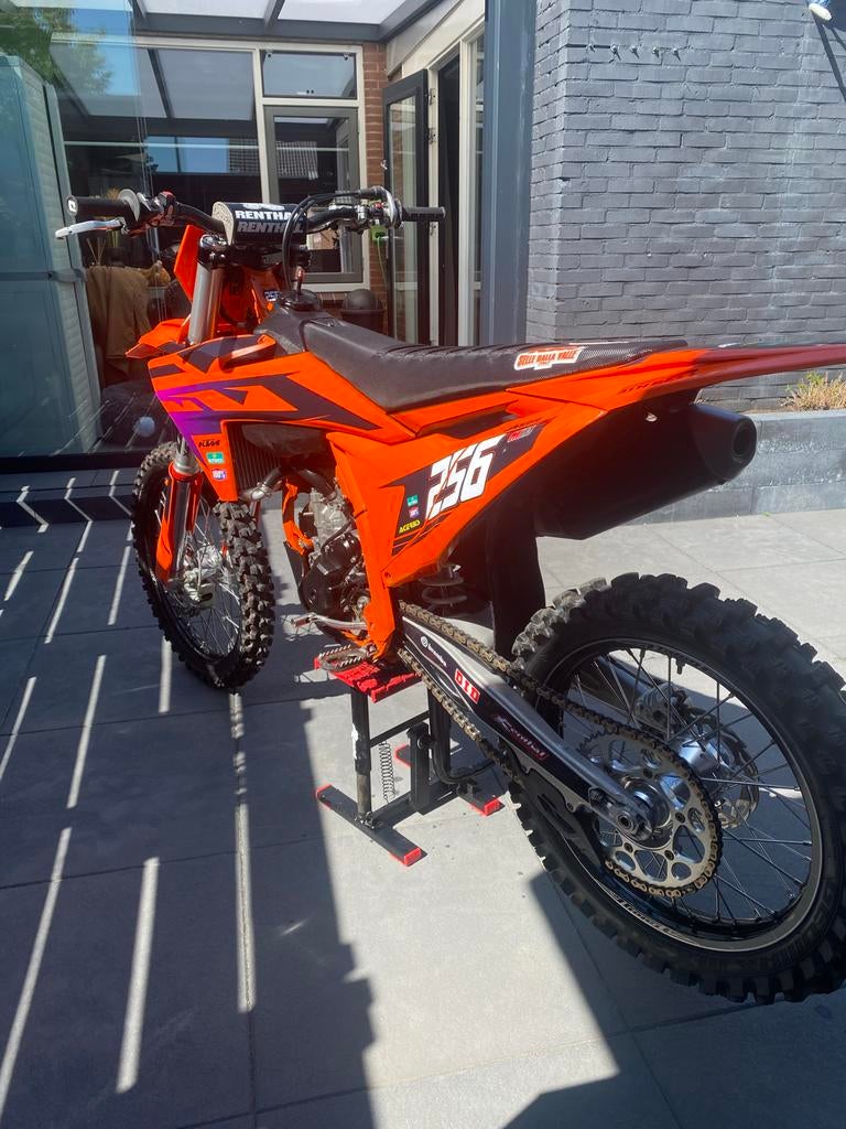 KTM 250 SX-F 2024 - Volledig gereviseerd, klaar voor actie!, Particulier, Gebruikt, Crossmotor