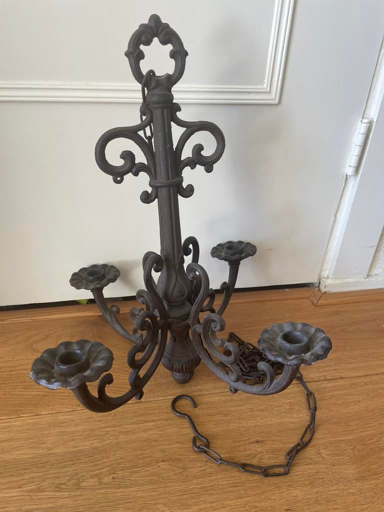Gietijzeren kaarsendrager/kroonluchter, Ophalen, Overige materialen