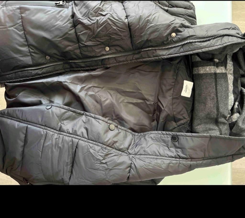 Burberry Puffer Jas Zwart met Afneembare Mouwen, Maat 48/50 (M), Zwart, Ophalen of Verzenden, Zo goed als nieuw