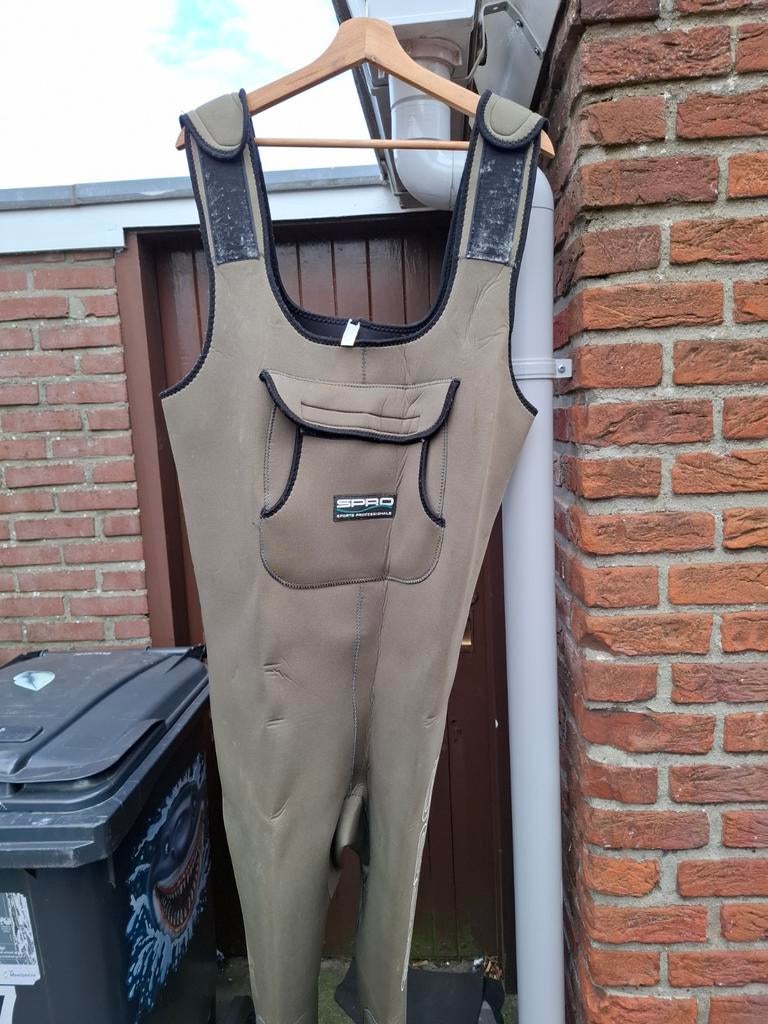 Waadpak Spro Sports Professionals voor vissen, Watersport en Boten, Ophalen, Gebruikt, Kleding