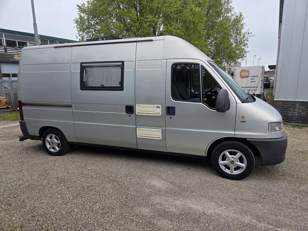 Caravans And Camping Fiat
