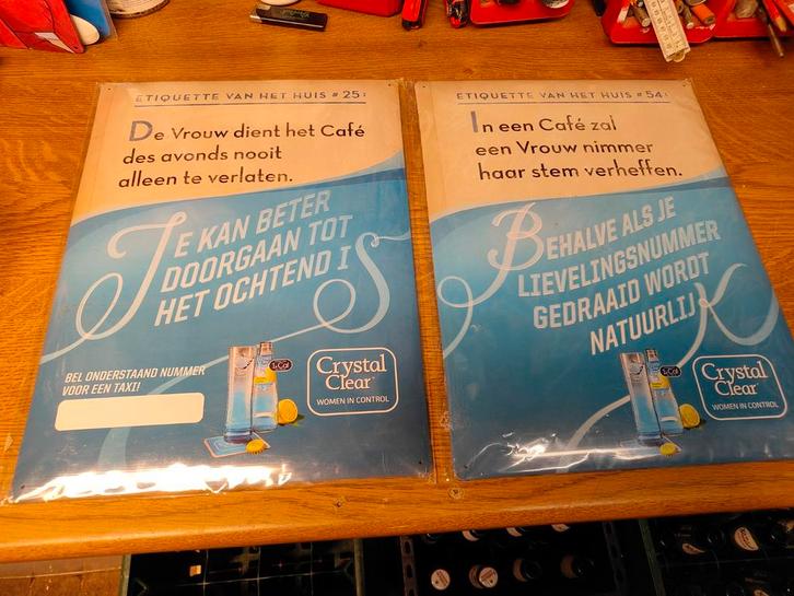 2x Crystal Clear Reclameborden - Café Etiquette, Verzamelen, Merken en Reclamevoorwerpen, Nieuw, Reclamebord, Ophalen of Verzenden