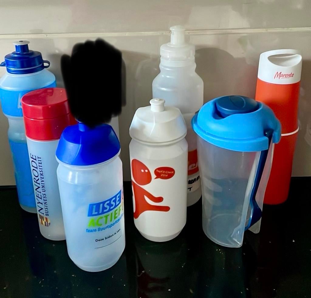 Bidons of waterflessen 2 euro per stuk, Ophalen of Verzenden, Zo goed als nieuw