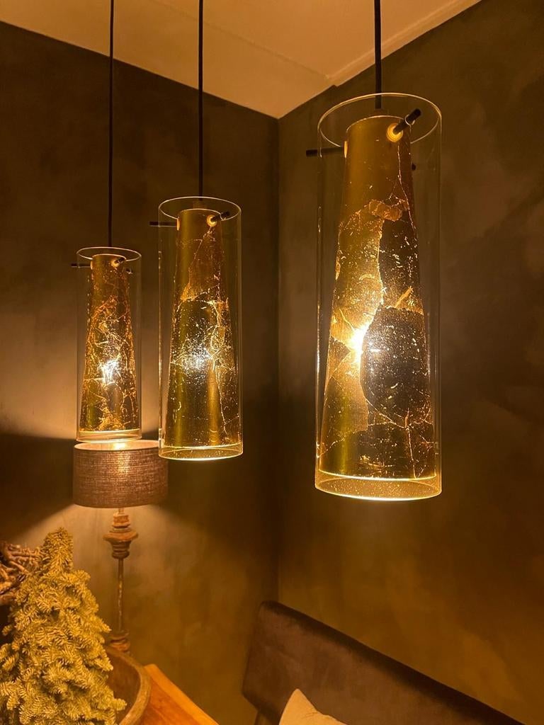 Hanglamp met goud effect, Huis en Inrichting, Lampen | Hanglampen, Ophalen, Zo goed als nieuw, 75 cm of meer