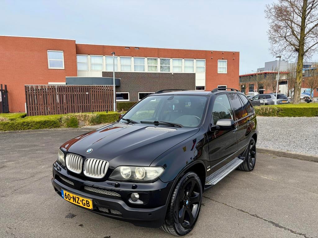 BMW X5 4.4i V8 333PK 2004 FACELIFT/AUTOMAAT/LEDER/20INCH, Auto's, BMW, Bedrijf, Ophalen