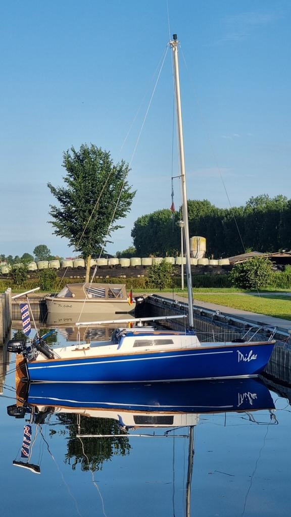 Kolibri 560 zeilboot met trailer en 6PK buitenboordmotor, Ophalen, Gebruikt, Tourjacht of Cruiser, Benzine