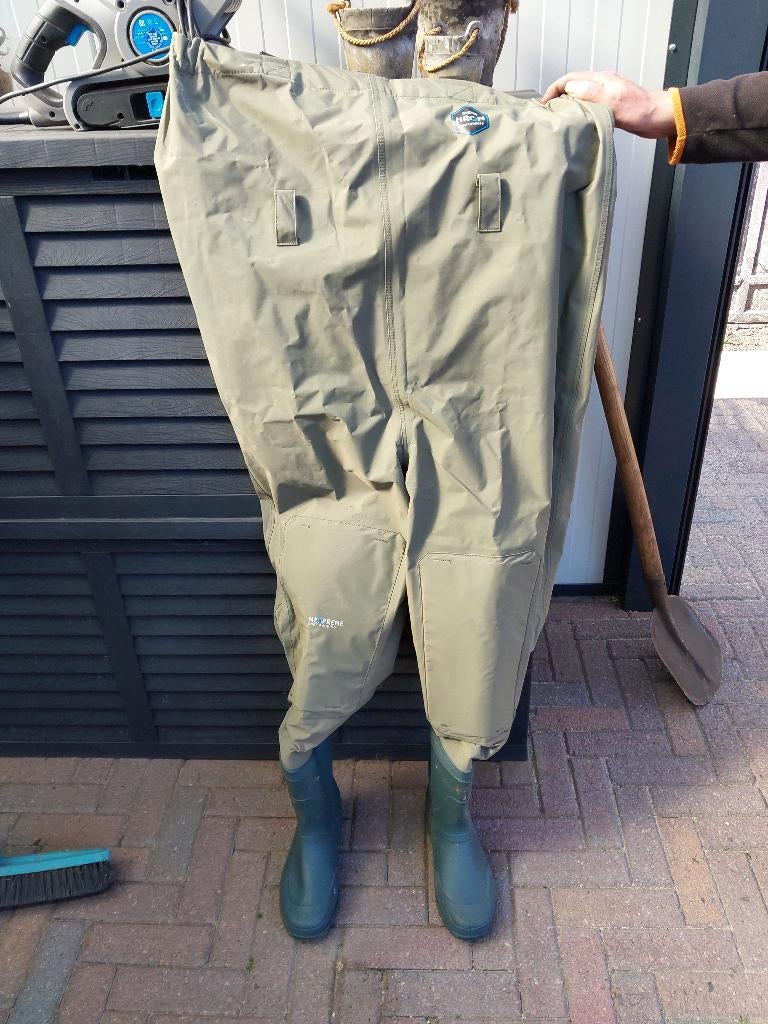 Waadpak, Ophalen, Zo goed als nieuw, Kleding