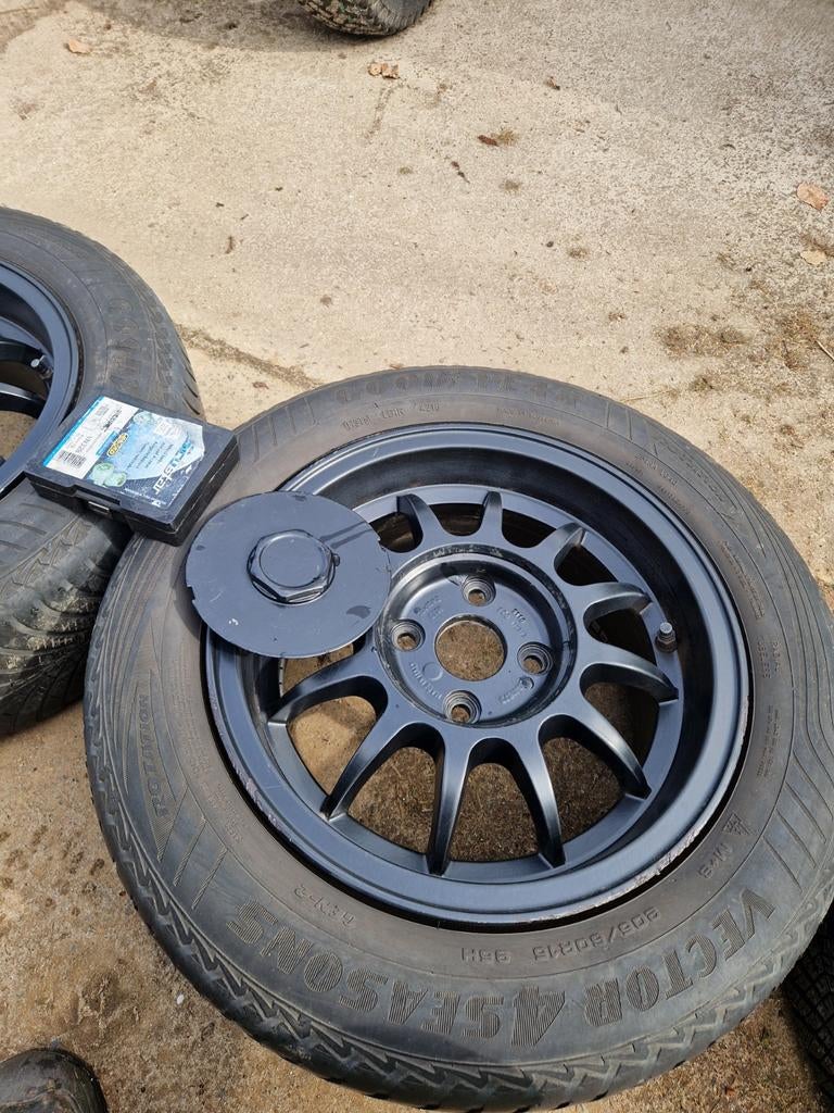 Set lichtmetalen velgen met banden (4 stuks), Ophalen, 15 inch, Banden en Velgen, 205 mm