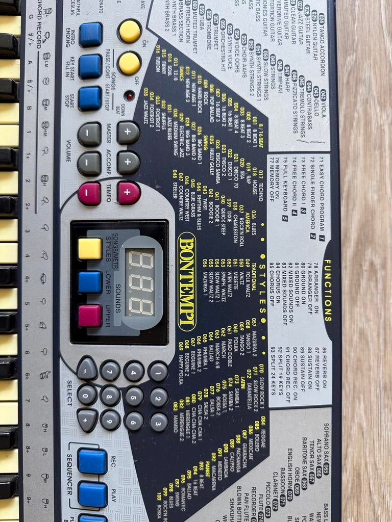 Bontempi Keyboard 2002 met veel opties - Nette staat, Ophalen, Gebruikt, 61 toetsen, Overige merken
