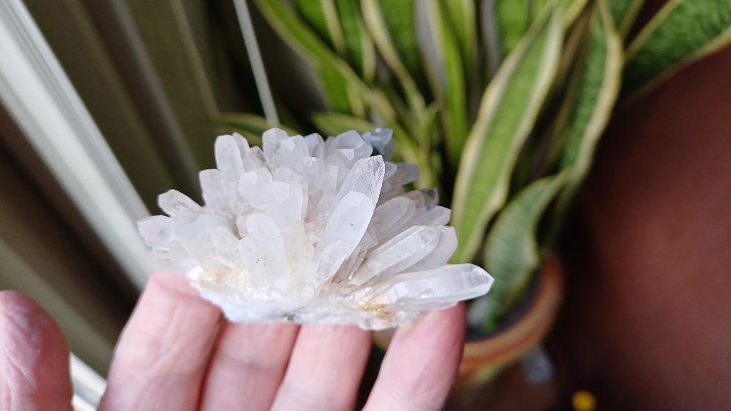 D52-12 Kwartspunten Madan Bulgarije #Collectie #verzameling, Ophalen of Verzenden