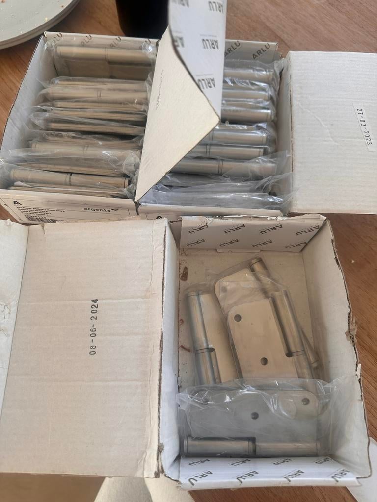 30 Argenta RVS Deurscharnieren 89x89mm, Ophalen of Verzenden, Nieuw, Rvs, Scharnier