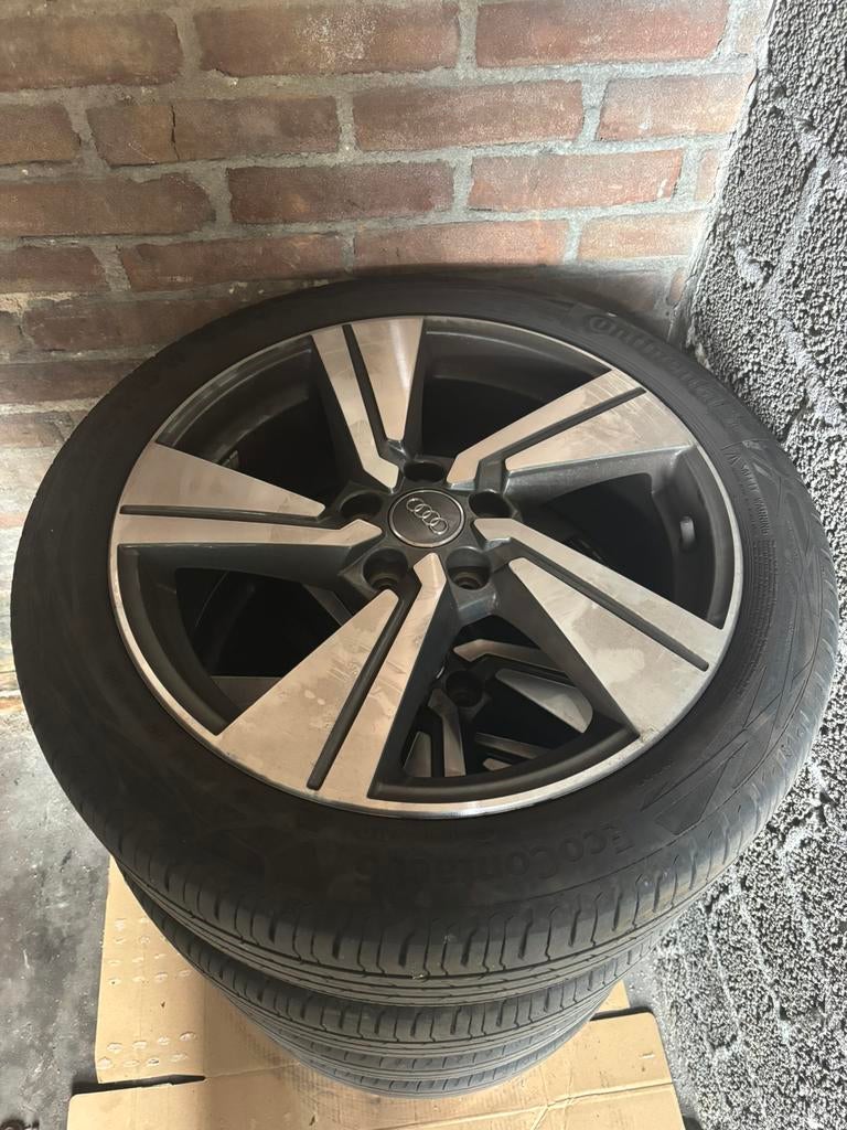 Audi Q2 s-line velgen met banden, Auto-onderdelen, Banden en Velgen, 18 inch, Ophalen of Verzenden, 235 mm, Band(en)