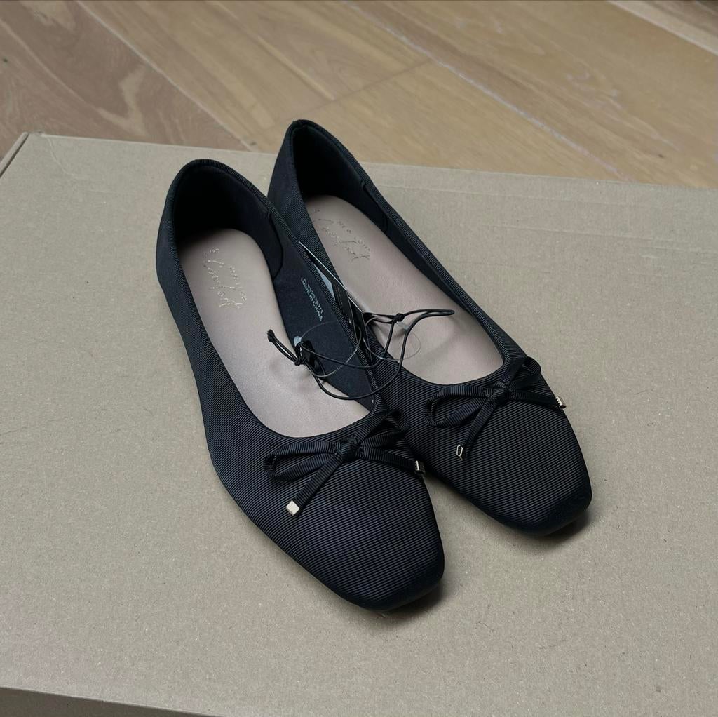 Gloednieuwe New Look ballerina's, Ophalen of Verzenden, Nieuw, Zwart, Ballerina's