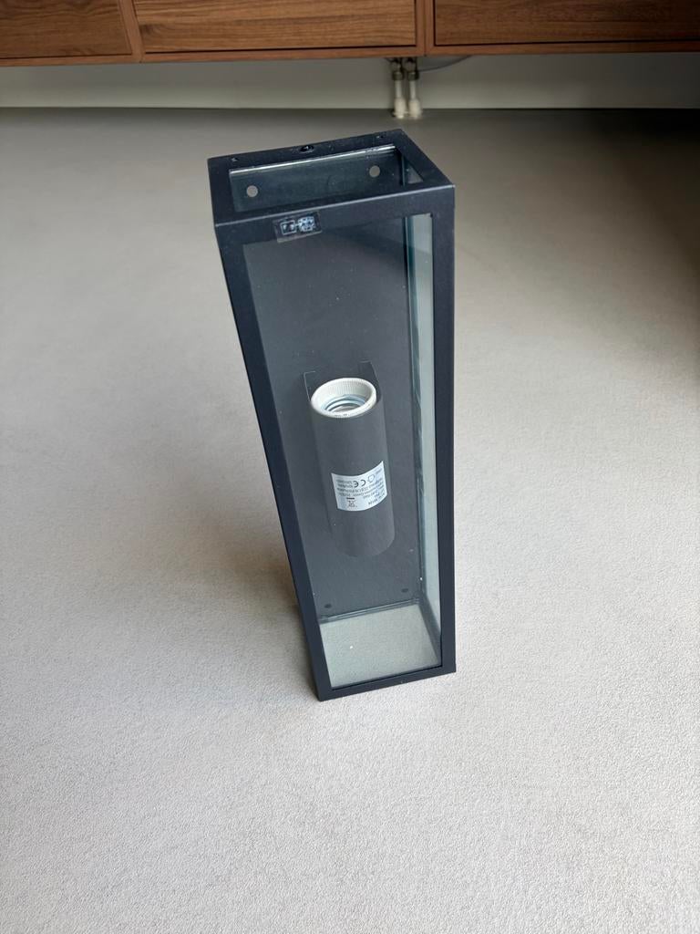 Nieuwe Eglo Amezo wandlamp, 2x60W, ongebruikt in verpakking, Huis en Inrichting, Lampen | Wandlampen, Nieuw, Metaal, Ophalen