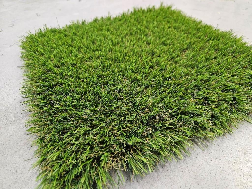 Mega actie rol 45mm zacht en dik kunstgras 9.15 x 4.00 36m2, Tuin en Terras, Gras en Kunstgras, Ophalen of Verzenden, Nieuw, 20 m² of meer