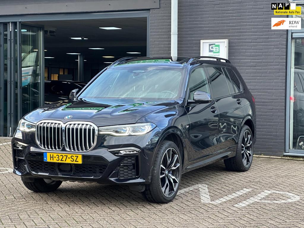 BMW X7 XDrive40i 6p/PANO-DAK/CAMERA/CARPLAY/NL-AUTO NAP!, Auto's, BMW, Automaat, Gebruikt, Euro 6, Vierwielaandrijving