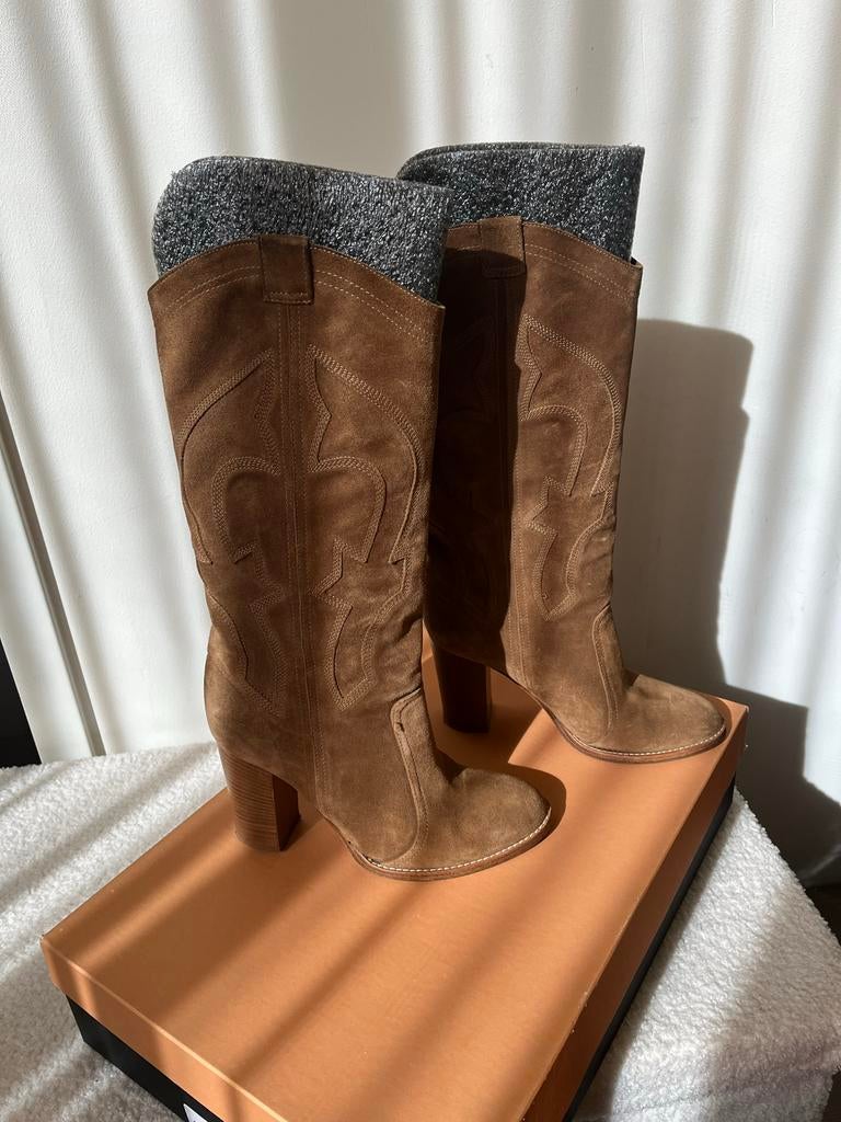 Julie Dee suède laars met hak maat 38, Hoge laarzen, Bruin, Ophalen of Verzenden, Zo goed als nieuw