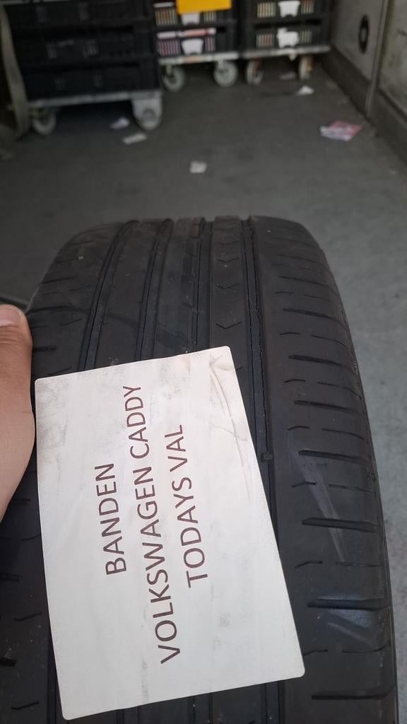 Continental banden 205/55 R16 voor Volkswagen Caddy, Auto-onderdelen, Banden en Velgen, 16 inch, Band(en), Zomerbanden, Bestelwagen