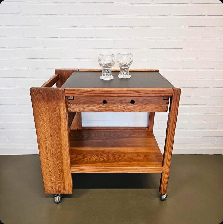 Vintage Drankentrolley Bar Cart Jordi Vilanova Spanje jr 70, Huis en Inrichting, Tafels | Sidetables, Gebruikt, 25 tot 50 cm, 50 tot 100 cm