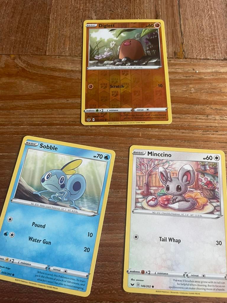 3 diverse Pokémon kaarten, Ophalen of Verzenden, Zo goed als nieuw, Meerdere kaarten