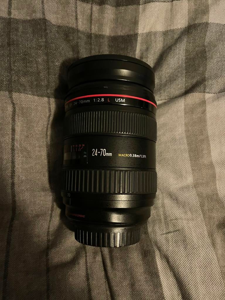 Canon EF 24-70mm F2.8 L USM lens (err01), Audio, Tv en Foto, Fotografie | Lenzen en Objectieven, Ophalen of Verzenden, Zo goed als nieuw