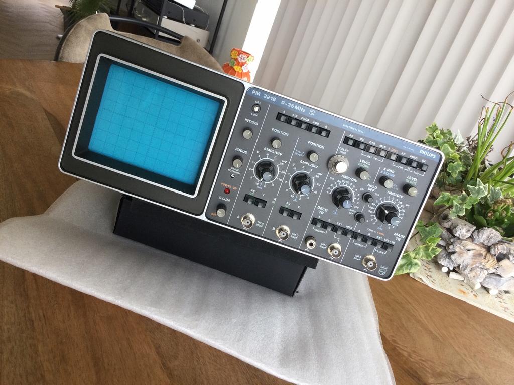 Philips scoop PM- 3218. 0 tot 35 MHz., Ophalen of Verzenden, Gebruikt, Zender en Ontvanger