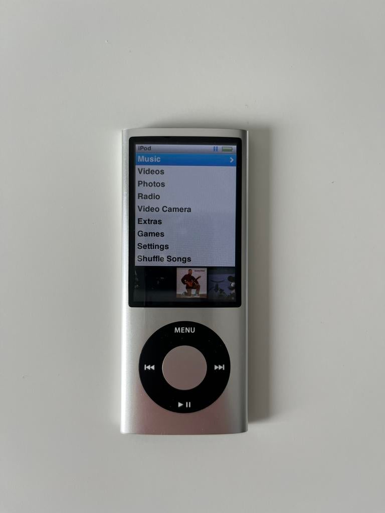 Ipod nano 5 met nieuwe batterij, Met radio, Ophalen of Verzenden, Zo goed als nieuw, Nano