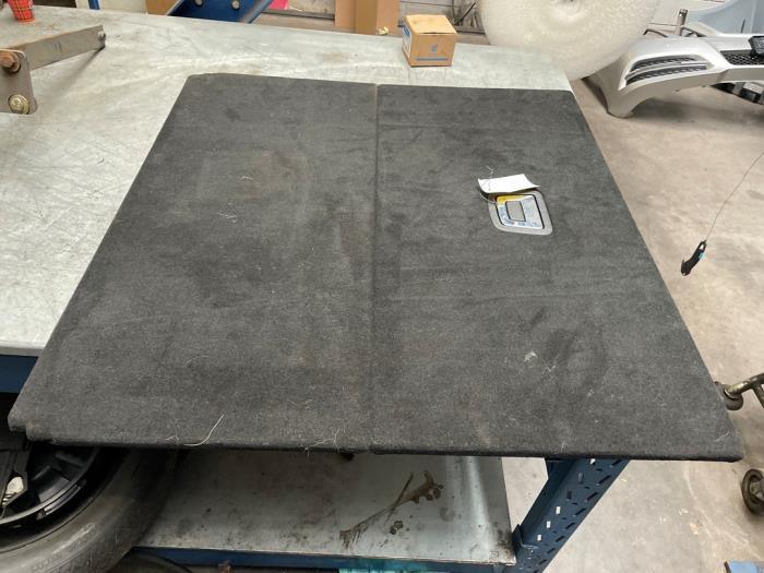 Kofferbak Mat van een Mercedes E-Klasse, Auto-onderdelen, Interieur en Bekleding, Mercedes-Benz, Gebruikt, 3 maanden garantie