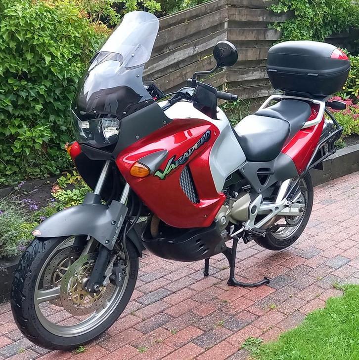 Honda Varadero XL1000V 65.000km, Motoren, Motoren | Honda, Particulier, Toermotor, meer dan 35 kW, 2 cilinders, Motorrijbewijs A