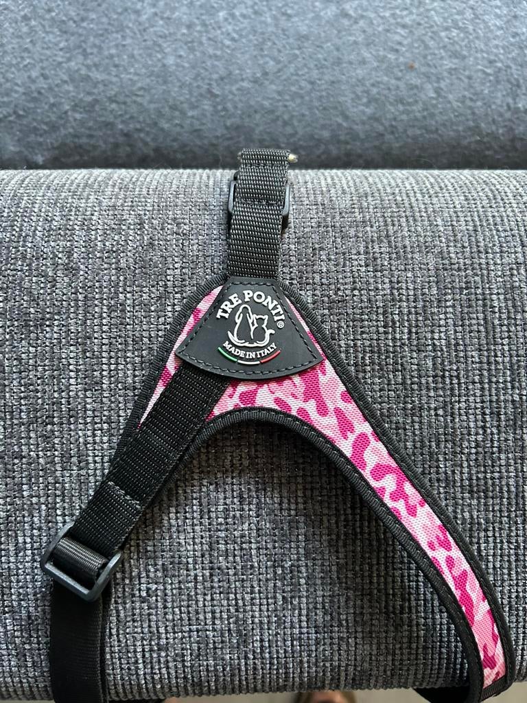 Tuigje  voor kleine hond (cairn terrier), Ophalen, Zo goed als nieuw