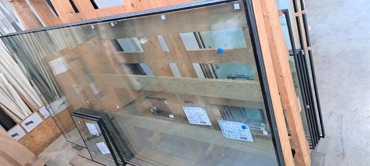 Diverse nieuw HR++ 1.1 u waarde glas gelaagd en gewoon glas, Doe-het-zelf en Verbouw, Glas en Ramen, Nieuw, Gevelraam of Ruit