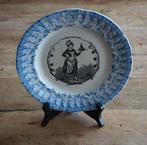 Longwy *~* Antiek bord *~* Serie Les graces rustiques, Antiek en Kunst, Antiek | Servies los, Ophalen of Verzenden