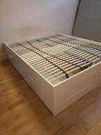 Ikea 2-persoons bed met lades en bedbodems, Huis en Inrichting, Slaapkamer | Bedden, Ophalen, Wit, Tweepersoons, Zo goed als nieuw