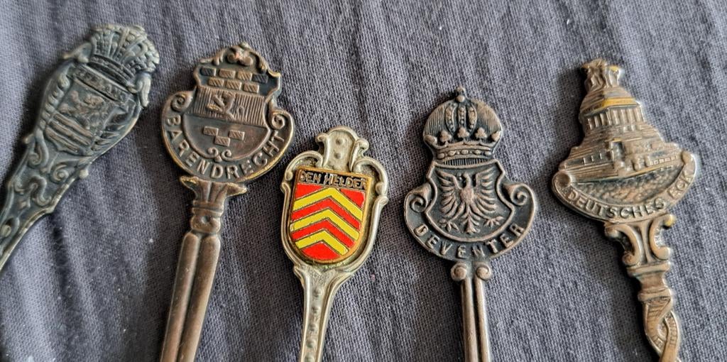 Lepeltjes met plaatsnamen, Antiek en Kunst, Curiosa en Brocante, Ophalen of Verzenden