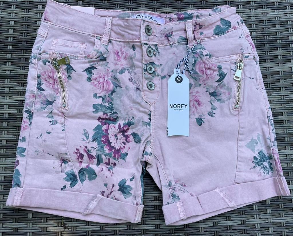 NIEUW !! Superleuke gebloemde short van Norfy. Maat 40, Ophalen of Verzenden, Nieuw, Maat 38/40 (M), Kort