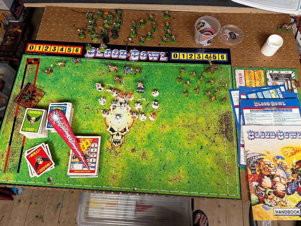 Bloodbowl vintage set met extra teams, Figuurtje(s), Overige soorten, Ophalen of Verzenden, Zo goed als nieuw