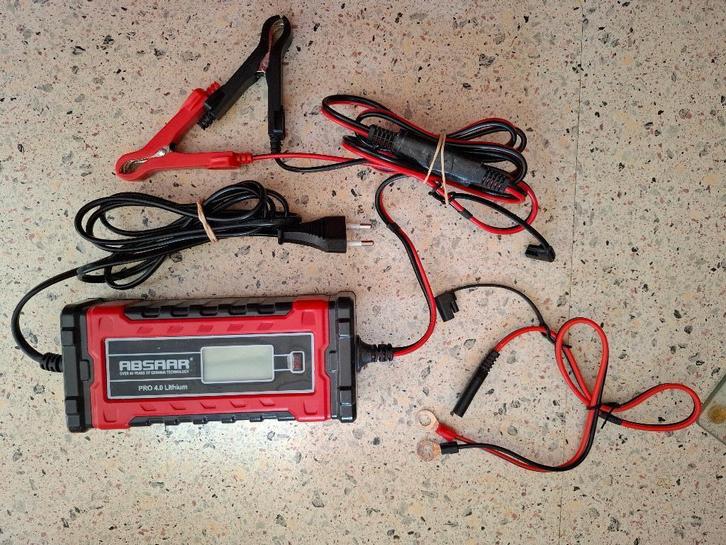 acculader, Caravans en Kamperen, Caravan accessoires, Gebruikt, Ophalen