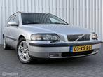 Volvo V70 2.3 T-5 | Aut | Leder | Schuifdak | Trekhaak | 03, Zwart, 93 €/maand, 750 kg, 2319 cc