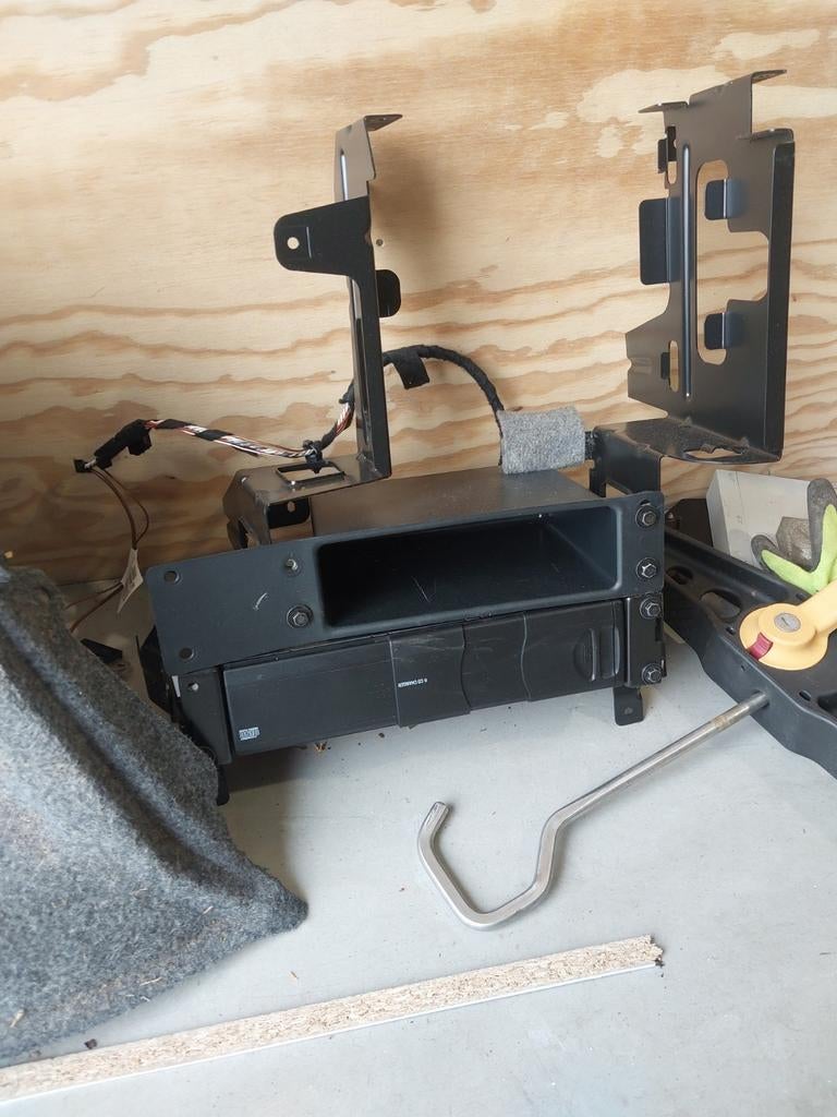 Cd wisselaar e46,hoedenplank,kofferbakacc,thuisbrenger, Ophalen of Verzenden