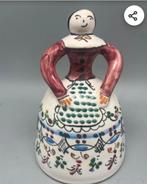 GEZOCHT: Aardewerken tafelbel/ boerin, Antiek en Kunst, Antiek | Keramiek en Aardewerk, Ophalen of Verzenden