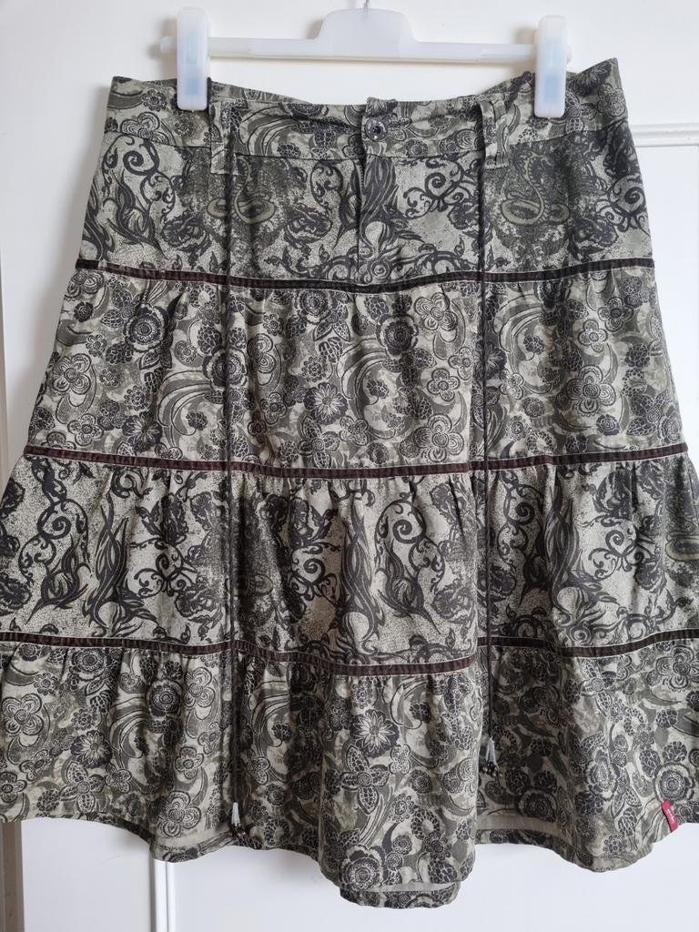 Complete set esprit xl, Maat 46/48 (XL) of groter, Ophalen of Verzenden, Zo goed als nieuw, Knielengte